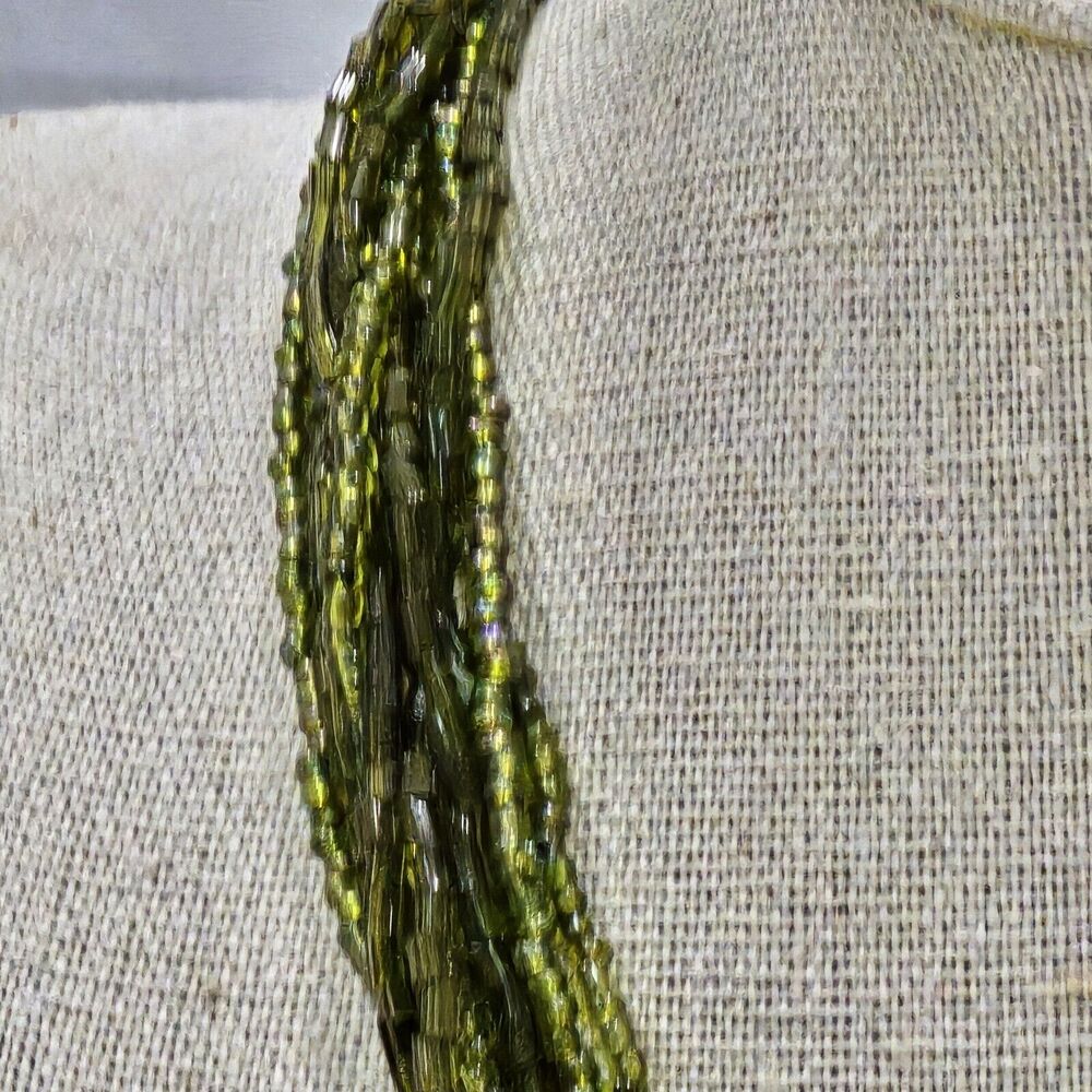 Green Seed Bead Multi Strand Silver Tone Enamel Pendant Necklace - Picture 10 of 13